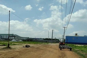 Làm rõ sai phạm việc xây dựng chui tại khu công nghiệp 72 ha 