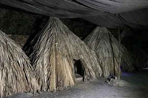 2 nữ nhân viên bán dâm ngay tại chòi lá ở Đồng Nai