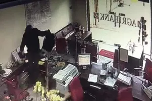  Đồng Nai: Cướp ngân hàng bằng vật giống lựu đạn