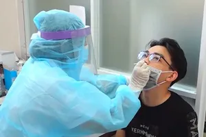 Đồng Nai: Xét nghiệm COVID-19 những bệnh nhân mắc bệnh hô hấp 