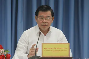 Bí thư Đồng Nai: 'Không được giữ lại một hạt gạo nào của dân'