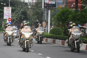 CSGT tỉnh Đồng Nai dẫn đường đưa hàng vạn người dân về quê