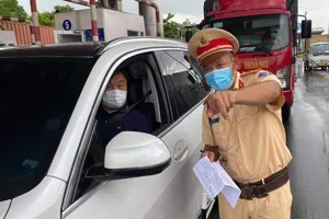 Đồng Nai cho phép người lao động từ TP.HCM đến tỉnh bằng ô tô cá nhân 