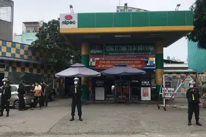 Công an bắt nữ Giám đốc công ty xăng dầu ở TP.HCM 