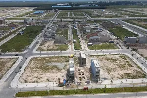 Tiết kiệm 4000 tỉ khi tạm dừng xây khu tái định cư thứ 2 sân bay Long Thành