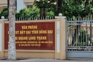 Phó giám đốc Văn phòng Đăng ký đất đai chi nhánh Long Thành bị khởi tố