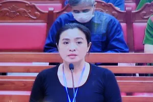 Chuyển tiền giùm, người tình của 'ông trùm' đầu nậu tiêu thụ xăng lậu được trả công 12 tỉ đồng