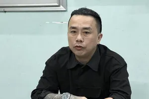 Người đàn ông đe dọa tung ảnh 'nóng' để đòi quà bạn gái khi chia tay