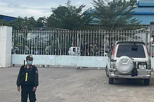 Nhiều Cảnh sát khám xét một Trung tâm Đăng kiểm xe cơ giới ở Đồng Nai