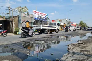 Chủ đầu tư BOT đường 768 ở Đồng Nai phải sửa chữa đường mới được thu phí lại