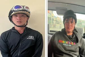 Hai nghi can cướp giật dây chuyền vàng của người phụ nữ bị bắt