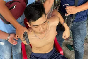 Cảnh sát bắt kẻ cướp đặc biệt nguy hiểm đang bị truy nã 