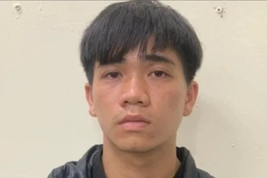 Giả cảnh sát hình sự bắt xe vi phạm ở Đồng Nai để lấy tiền