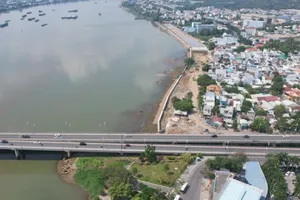 Đường ven sông Đồng Nai gần 2.000 tỉ đồng sau 2 năm khởi công