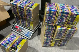 Bắt 2 người trong đường dây mua bán pháo hoa nổ ở Đồng Nai