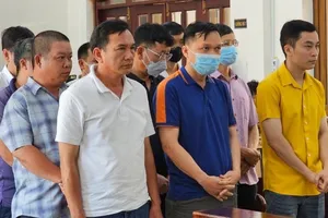 Hoãn xét xử cựu giám đốc Trung tâm đăng kiểm xe cơ giới 60.05D