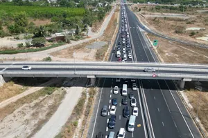 Điện lực Đồng Nai lên tiếng vụ cắt điện nút giao đường cao tốc Phan Thiết - Dầu Giây