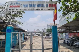  Giám đốc Trung tâm Dạy nghề lái xe Sài Gòn xin thôi chức