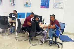 1 phụ nữ 58 tuổi suýt mất tiền vì tin lời 'người yêu ở Dubai'