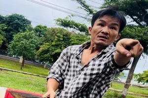 Đồng Nai: Lái xe đầu kéo dùng dao tấn công cảnh sát