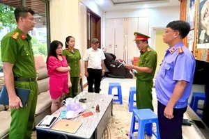 Nữ giám đốc 'nổ' quen lãnh đạo cấp cao để lừa tiền tỉ