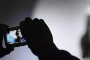 Cảnh giác thủ đoạn cắt ghép hình ảnh đưa vào clip 'nhạy cảm’ để lừa đảo