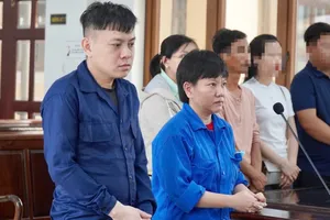 Chiêu lừa hàng chục tỉ đồng của hai chị em đưa người đi Mỹ, Canada