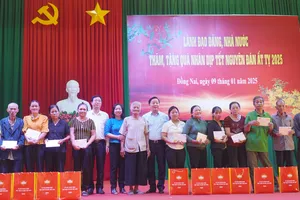 Phó thủ tướng Trần Hồng Hà thăm, tặng quà Tết tại Đồng Nai