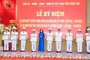 Trung tướng Nguyễn Sỹ Quang dự lễ kỷ niệm 80 năm Ngày truyền thống CAND tại Đồng Nai
