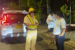 Công an giải cứu nam sinh viên bị 'bắt cóc online', ép đến cửa khẩu Mộc Bài