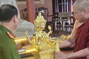 Bắt giữ nhóm trộm tượng Phật bằng đồng tại ngôi chùa ở Đồng Nai