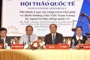 Luật sư công là luật sư hay công chức?