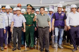 Thủ tướng kiểm tra sân bay Long Thành trước ngày đón chuyến bay đầu tiên. 