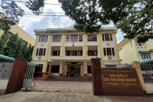 Tiếp tục phê bình Trưởng ban quản lý các khu công nghiệp tỉnh Đắk Lắk