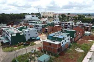 Phạt một chủ đầu tư dự án nhà ở xã hội bán nhà sai quy định 