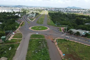 Ra 'tối hậu thư' cho nhà thầu làm gần 7 km đường 8 năm chưa xong