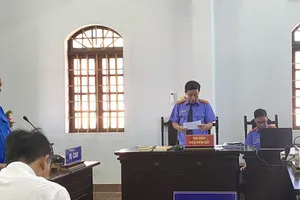 Tòa tuyên phạt bị cáo giết bạn gái rồi đốt xác phi tang 