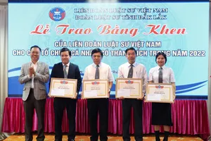 Luật Luật sư đáp ứng kịp thời nhu cầu của xã hội