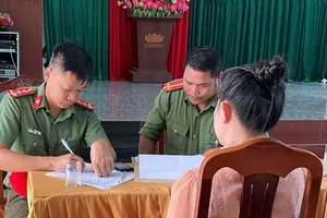 Bị công an phạt vì hoạt động mê tín dị đoan còn đăng lên Facebook