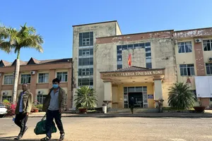 Đắk Nông: Sẽ xử lý Sở Y tế nếu còn để thiếu thuốc, vật tư y tế