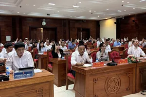 Phó chủ tịch HĐND tỉnh Đắk Lắk có tỉ lệ phiếu tín nhiệm cao chiếm hơn 95%