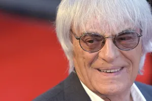 Ông trùm Ecclestone: 'F1 không có chỗ cho tay lái nữ'