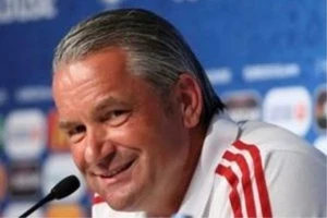 HLV Hungary: “Tôi khoái mình được xem là kèo dưới“