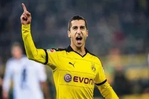 'Cánh chim lạ' Mkhitaryan về MU