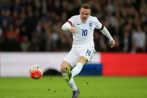 Big Sam 'bổ nhiệm' Rooney đội trưởng đến hết World Cup 2018