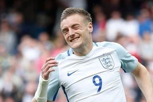 Vardy không có tên trong đội hình xuất phát của tuyển Anh