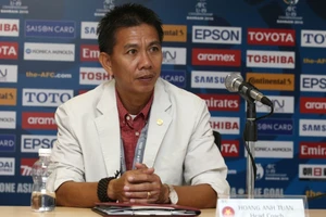 HLV Hoàng Anh Tuấn tiếc nuối Trọng Đại và Văn Hậu