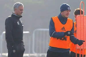 Mourinho cầu cứu 'kẻ thất sủng' Schweinsteiger ?