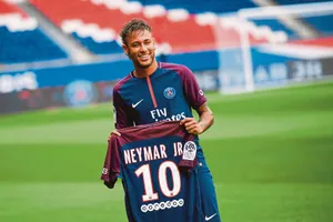 Chưa đá, 'gà' Neymar đã đẻ trứng vàng