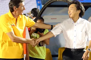 Nếu Công Vinh dũng cảm mời 'đao phủ' Miura